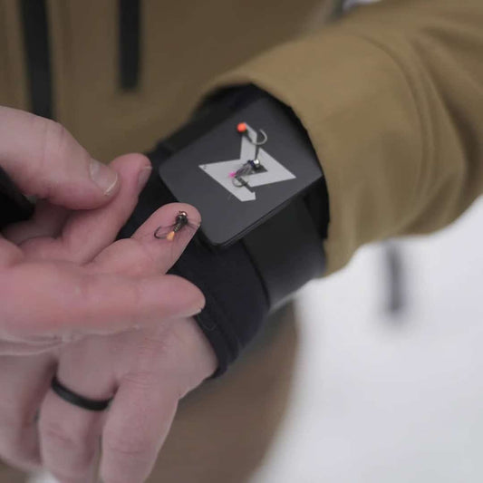 Lid Rig Mag Band – Magnetic Wristband Fly Holder