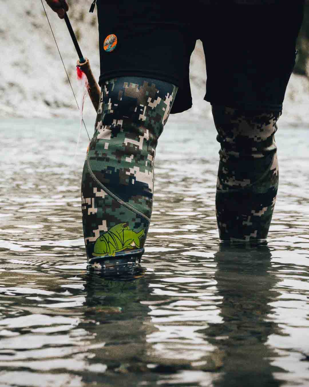 AIRBLITZ™ Wet Wading Perforated Neoprene Pants – Unisex – Frosty Fly