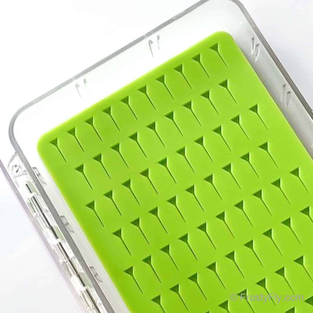 Clear-Lid Slim Fly Box with Silicone Insert