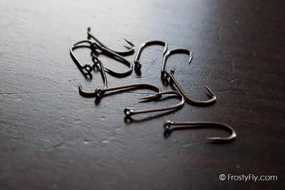 Hemingway’s HC113 Nymph & Wet Fly Barbless Hooks – 1X Short, 2X Strong – 10 pcs