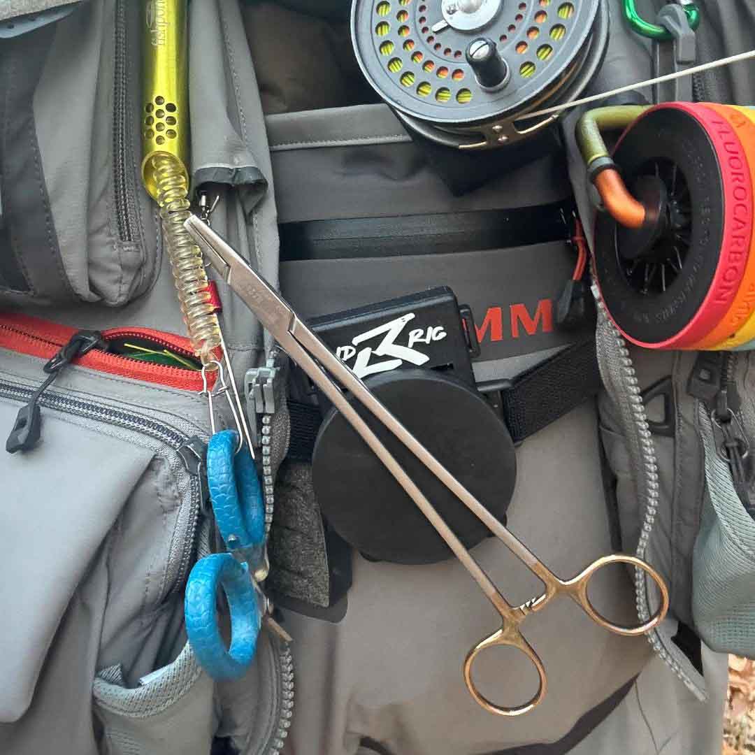 Lid Rig FlyWheel - Magnetic Holster for Flies and Tools