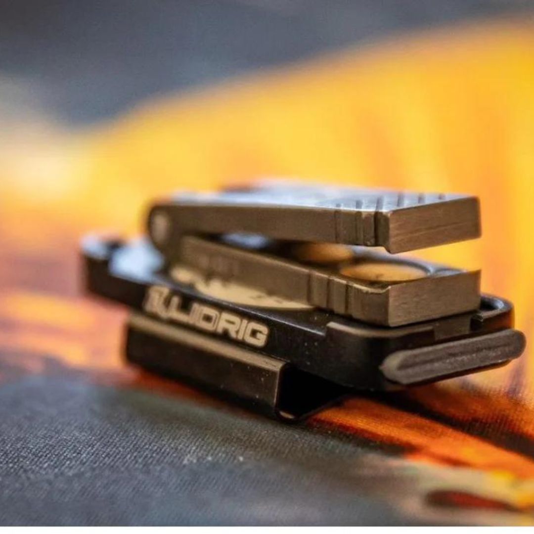 Lid Rig Stash Tray - Magnetic Holder for Flies and Tools