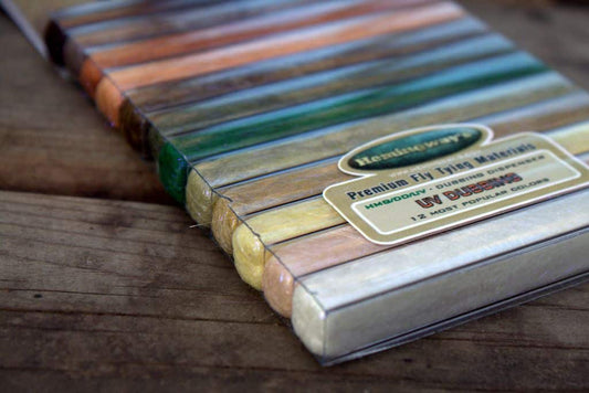 Hemingway's UV Dubbing Dispenser