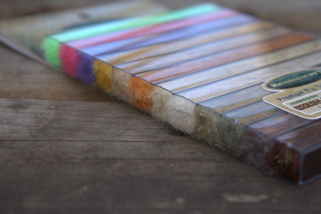 Hemingway's Czech Nymph Dubbing Dispenser