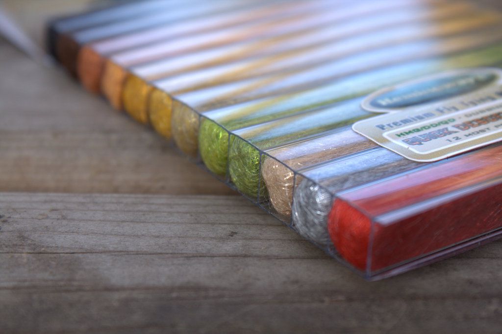 Hemingway's Quick Descent Dubbing Dispenser