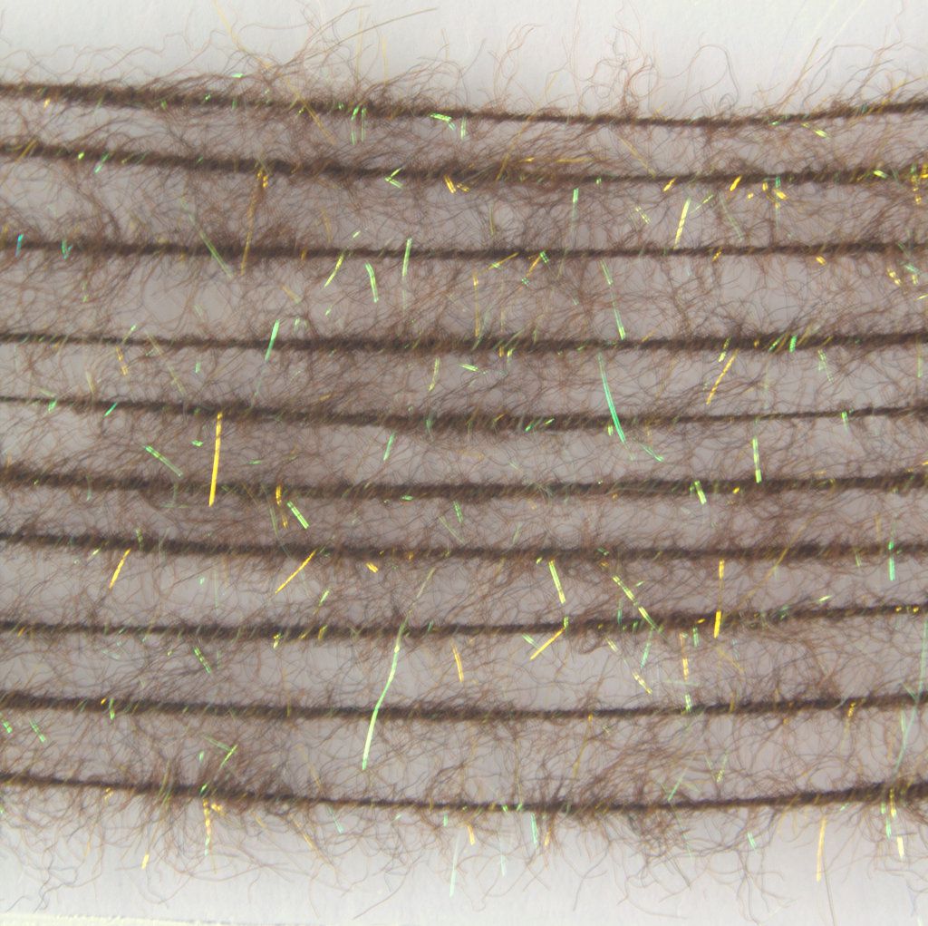 Hemingway's Peacock Dubbing Brush