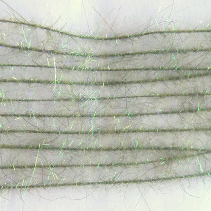 Hemingway's Peacock Dubbing Brush