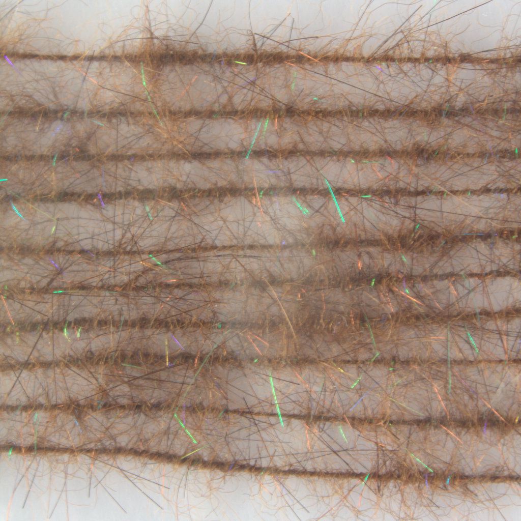 Hemingway's Peacock Dubbing Brush