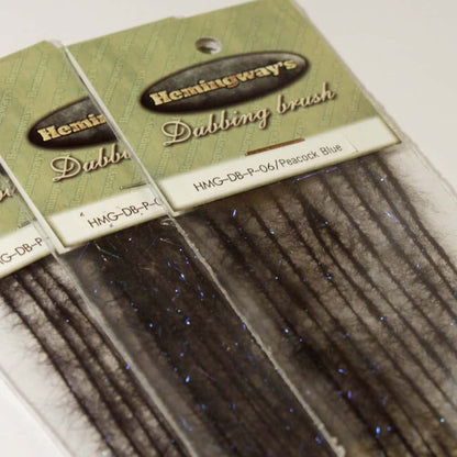 Hemingway's Peacock Dubbing Brush