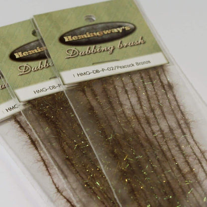 Hemingway's Peacock Dubbing Brush