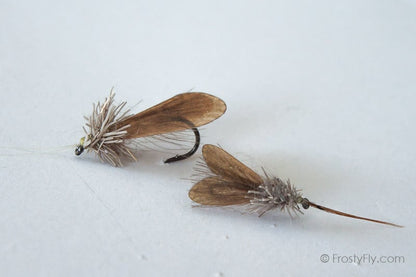 Realistic Caddis Fly Dry - Cinnamon