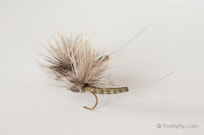 Realistic Elk Wing Parachute Mayfly - Gray Drake