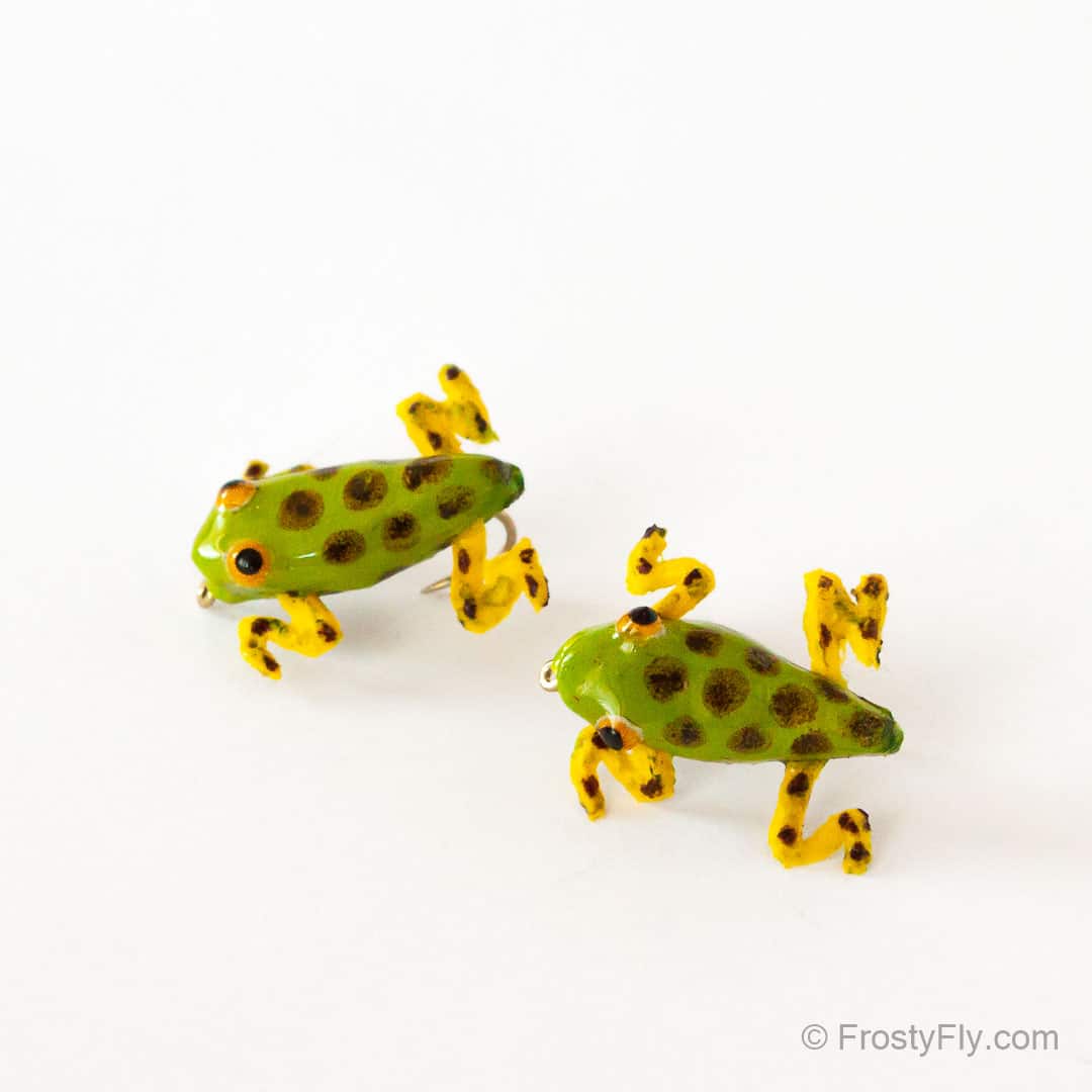 Realistic Frog Fly - Green