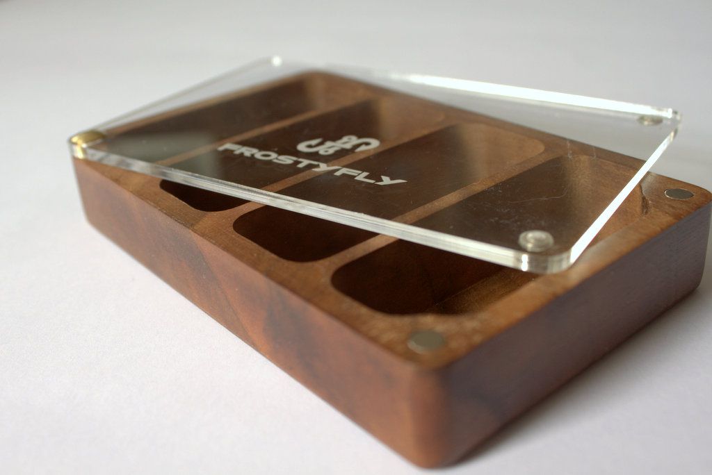 Skeena River Solid Walnut Wooden Streamer Fly Box with Clear Lid