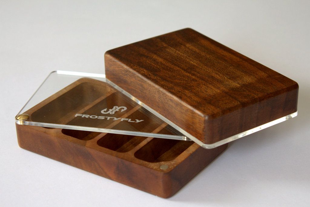 Skeena River Solid Walnut Wooden Streamer Fly Box with Clear Lid