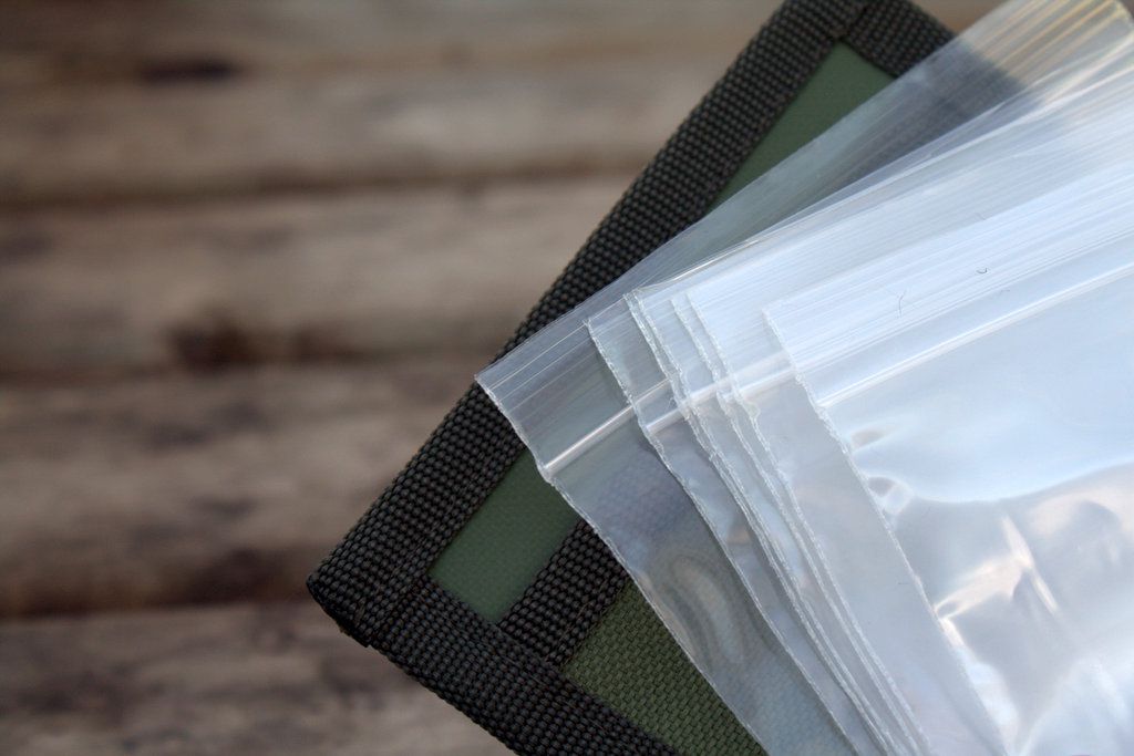 Fly Leader & Line Wallet - 10 Ziplock Bags