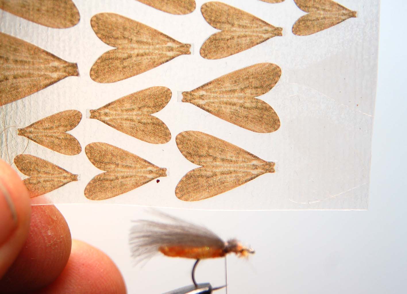 Hemingway's Realistic Caddis Wings - Black