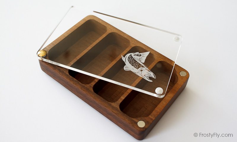 Skeena River Solid Walnut Wooden Streamer Fly Box with Clear Lid - FrostyFly